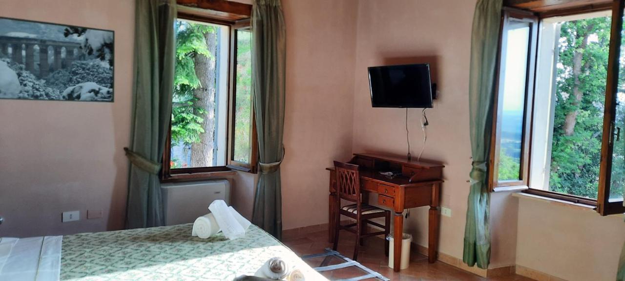 Agriturismo Villino Bellavista Spoleto Kültér fotó